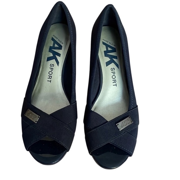 Anne Klein Black Peep Toe Flats with Bow Detail - Picture 1 of 6